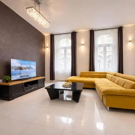 Apartment Ditroi Dreamscape - Cozy 3br Budapest