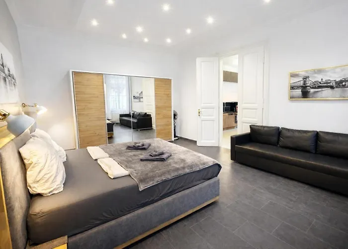 Ditroi Dreamscape - Cozy 3br 公寓 *